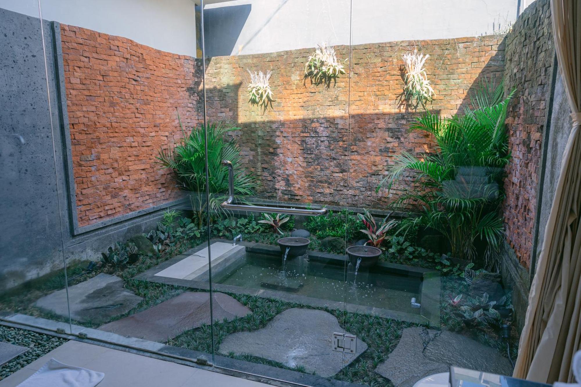 2 Seasons Villa Sun - Luxury With Private Pool Ubud  Exterior photo